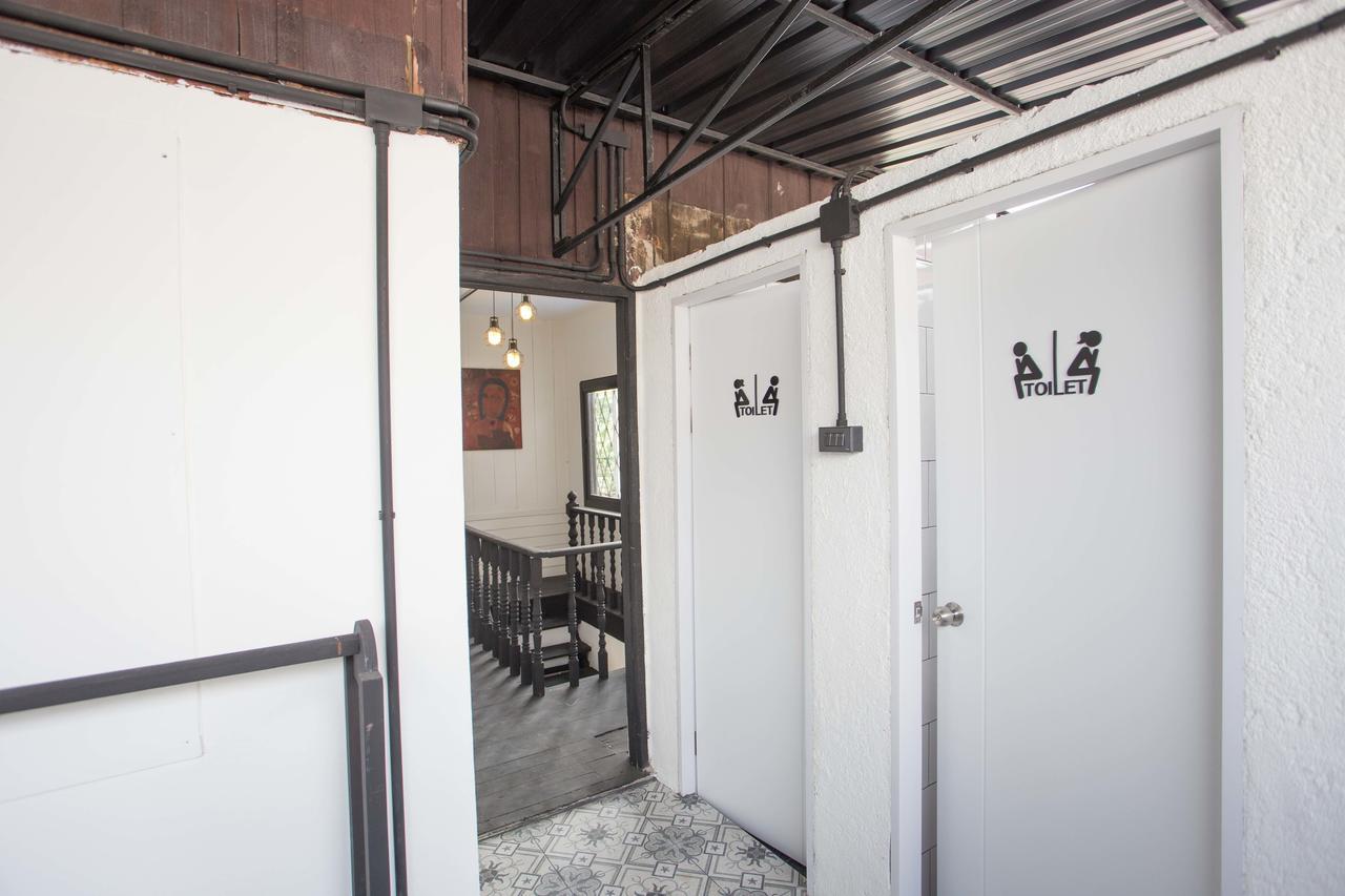Sleep With You - Hatch Co-Living And Co-Working Space Csiangmaj Kültér fotó