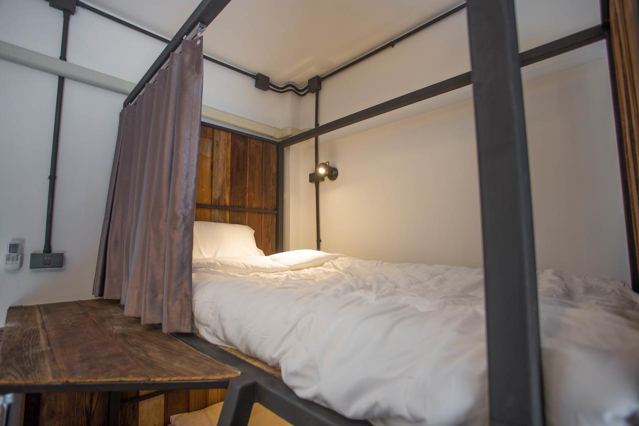Sleep With You - Hatch Co-Living And Co-Working Space Csiangmaj Kültér fotó